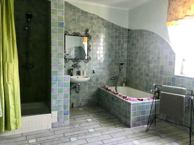 Dom Goscinny Lerka - 240 M2 Mazury Jeziora Lasy Lakorz Kültér fotó